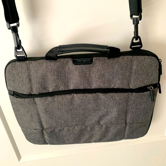 Targus Grey Lightweight Laptop Bag - Picture 1 of 4